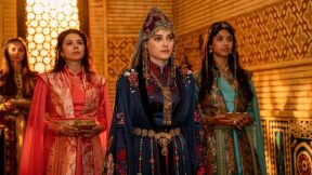 مسلسل الحب والعرش الحلقة 2